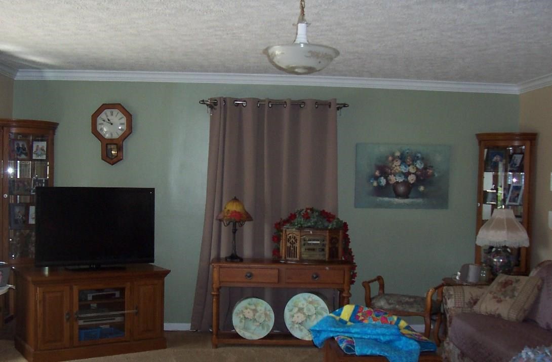 5873 E 400 N, Monticello, IN 47960 photo 2