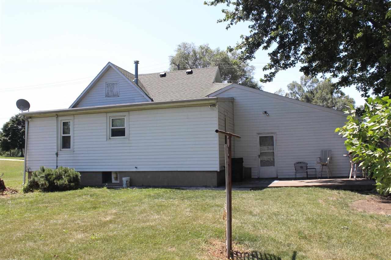 403 N Monroe Ave, Fowler, IN 47944 photo 2