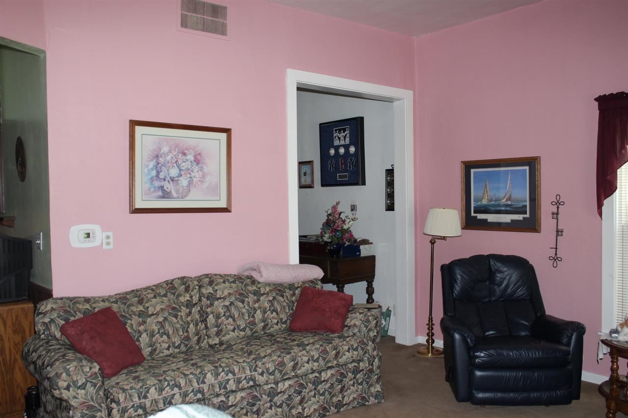 403 N Monroe Ave, Fowler, IN 47944 photo 4