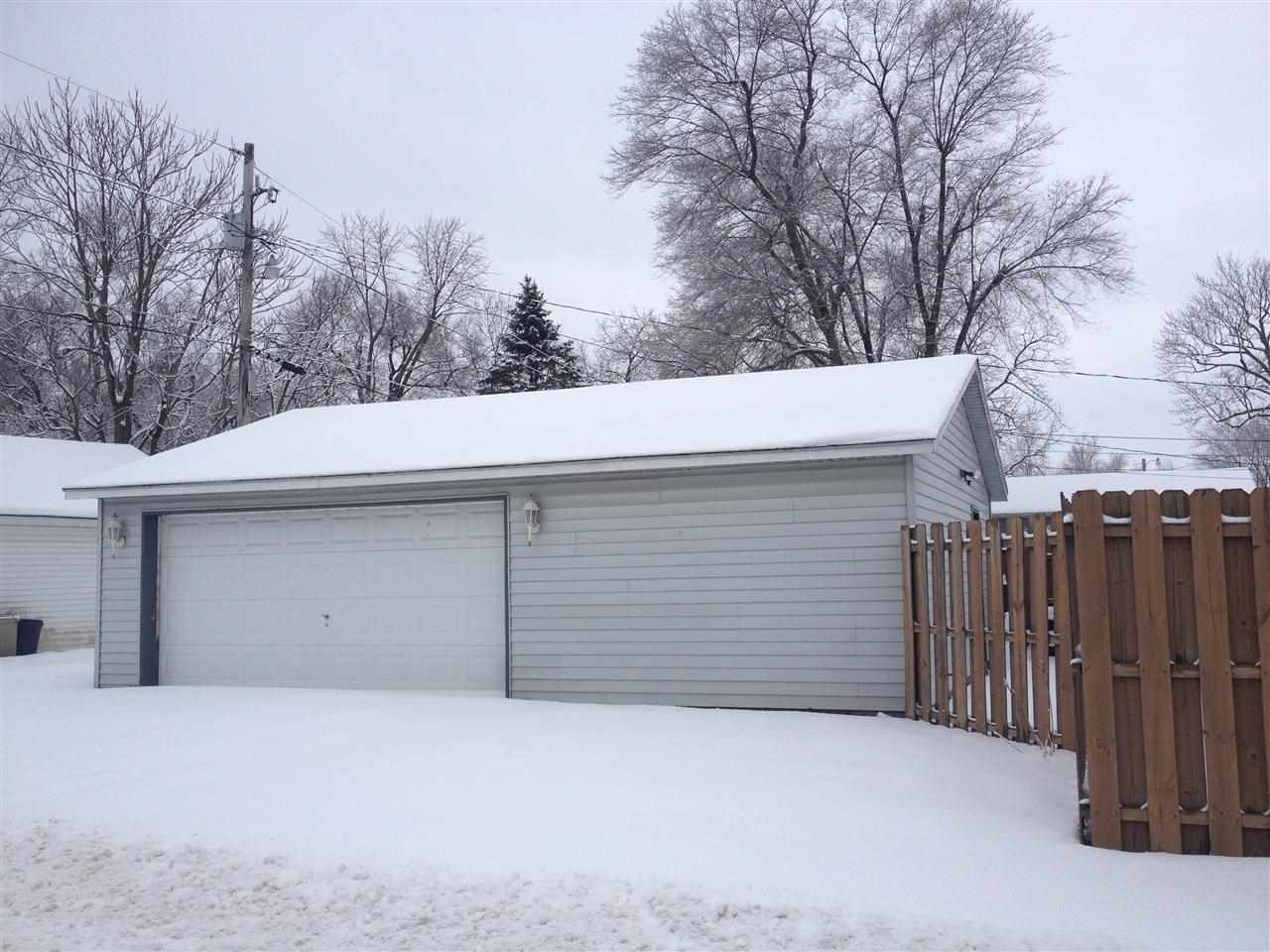 235 Euclid Ave, Peru, IN 46970 photo 3