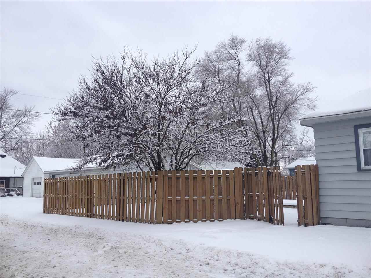 235 Euclid Ave, Peru, IN 46970 photo 2