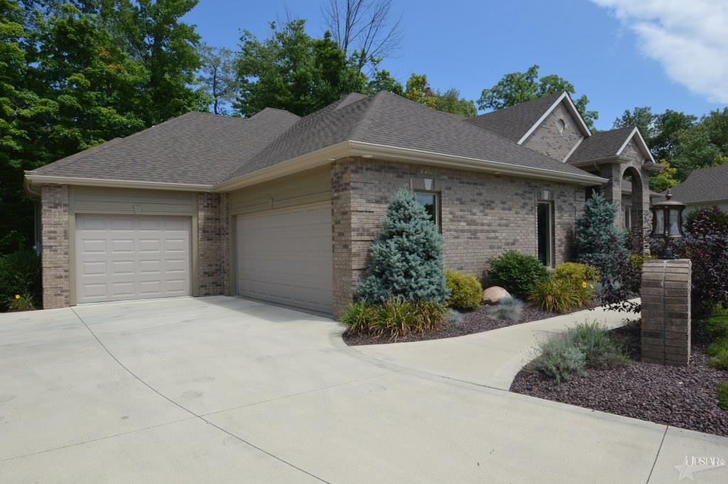 3007 Caradoza Cv, Fort Wayne, IN 46825 photo 2
