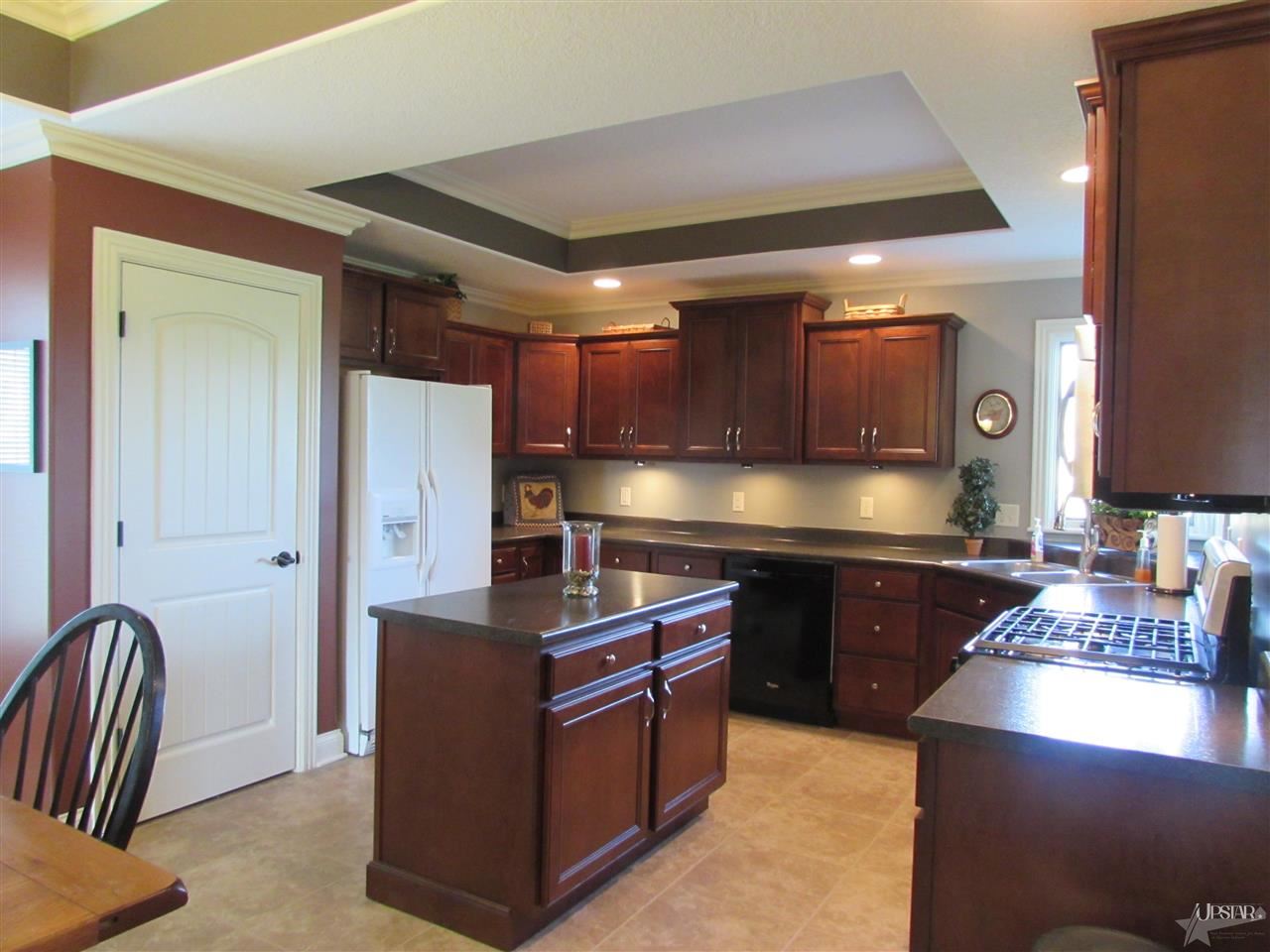 2455 E Whispering Trl, Columbia City, IN 46725 photo 8