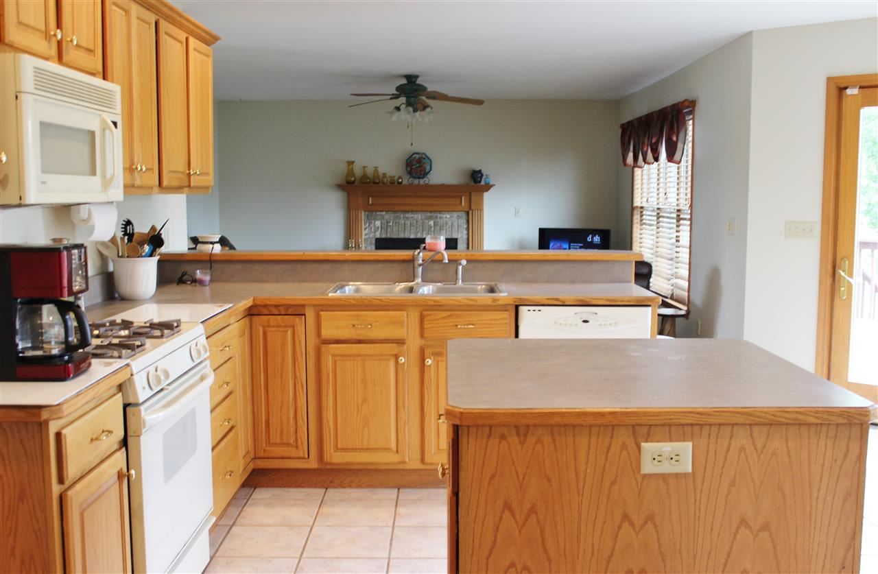 19296 Yoder Dr, Goshen, IN 46528 photo 6
