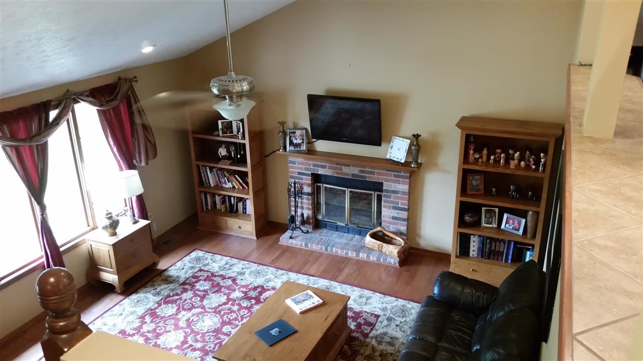 1815 E Greenbriar Ln, Bloomington, IN 47401 photo 11