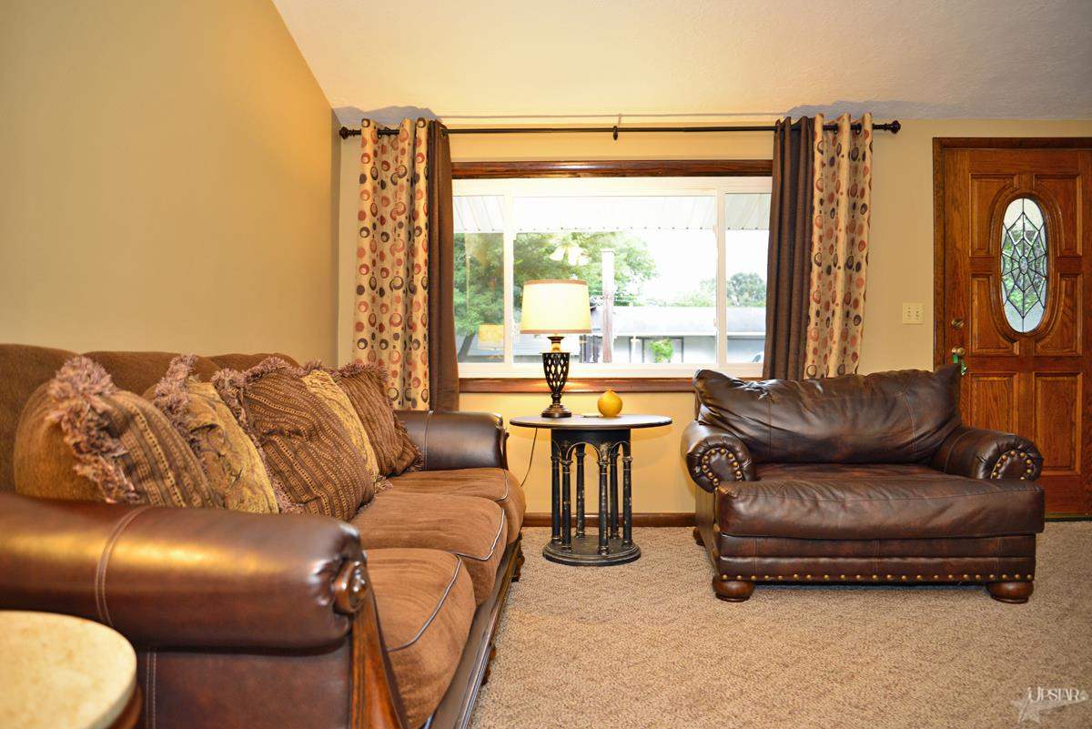 13525 Fairview Dr, Grabill, IN 46741 photo 3