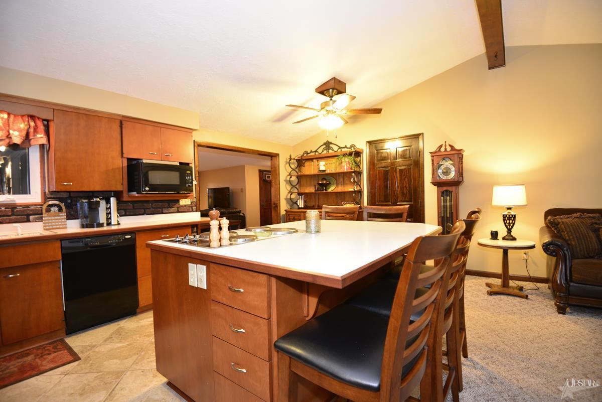 13525 Fairview Dr, Grabill, IN 46741 photo 7