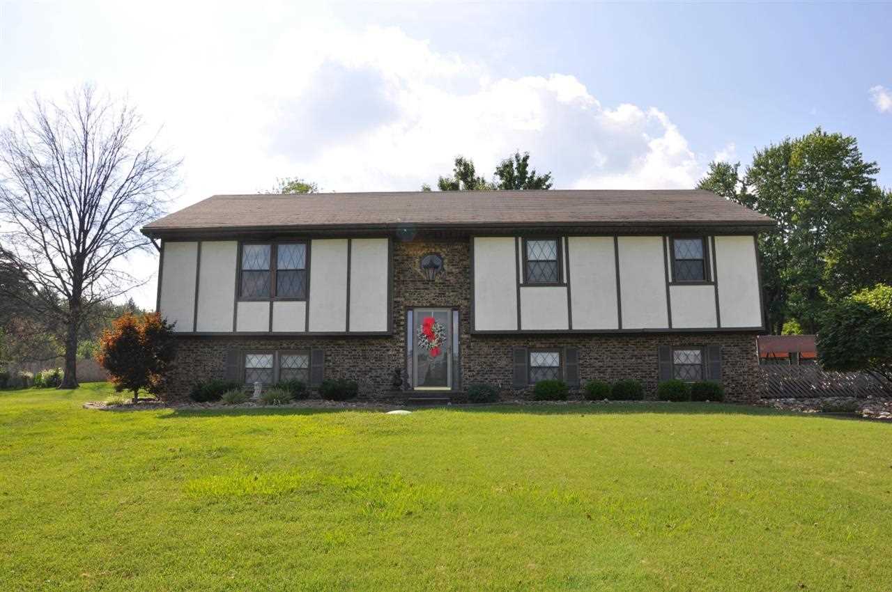 6790 Henze Rd, Evansville, IN 47720 photo 1