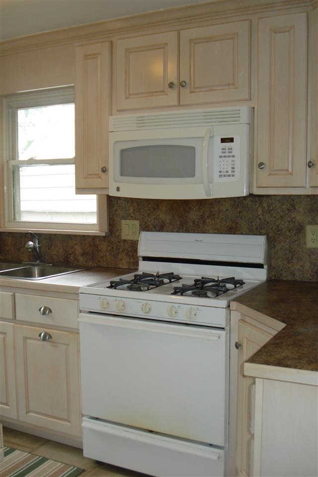 414 N Baltimore St, Bremen, IN 46506 photo 11