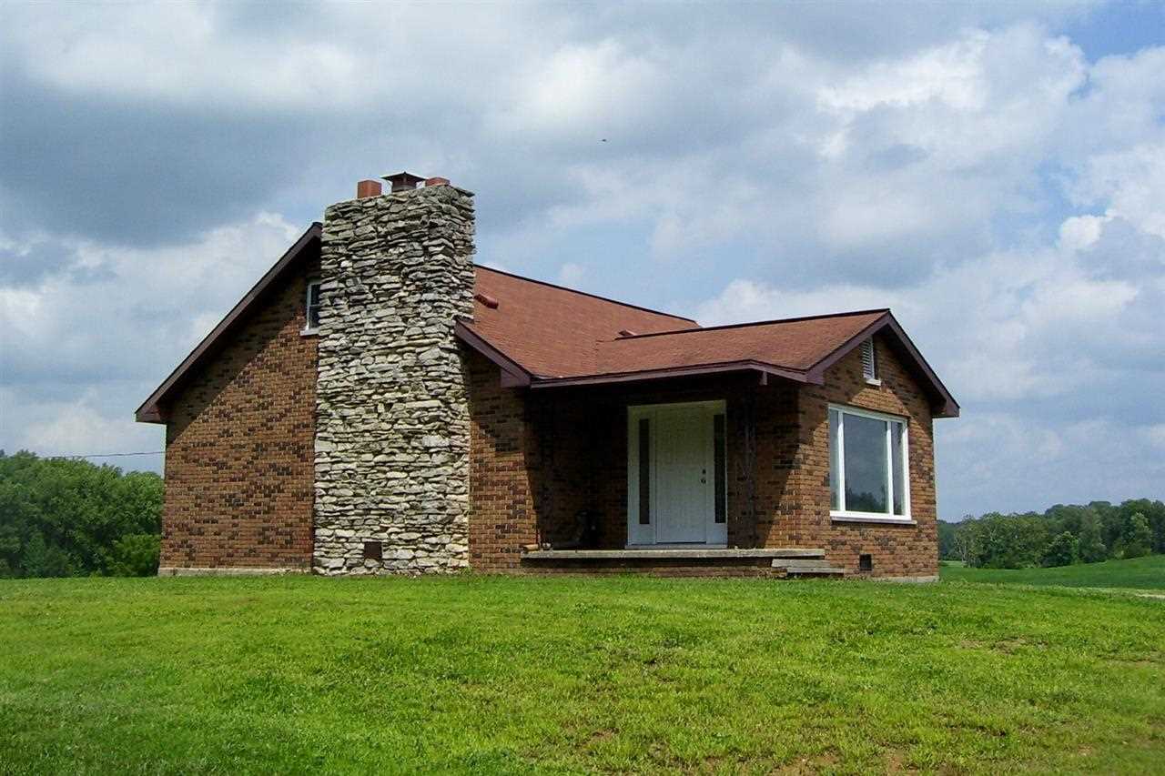 110 Edwards Ln, Mitchell, IN 47446 photo 1