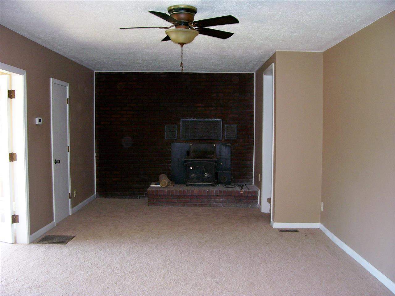 110 Edwards Ln, Mitchell, IN 47446 photo 3