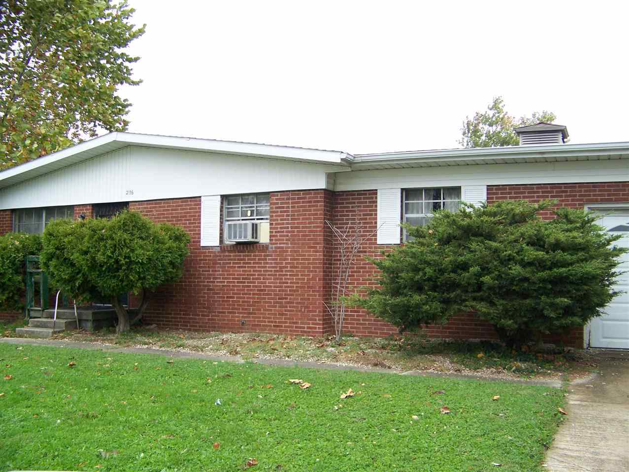 2116 W Spencer Ave, Marion, IN 46952 photo 6