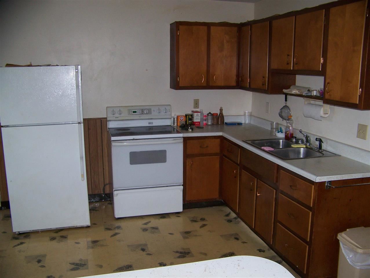 2116 W Spencer Ave, Marion, IN 46952 photo 2