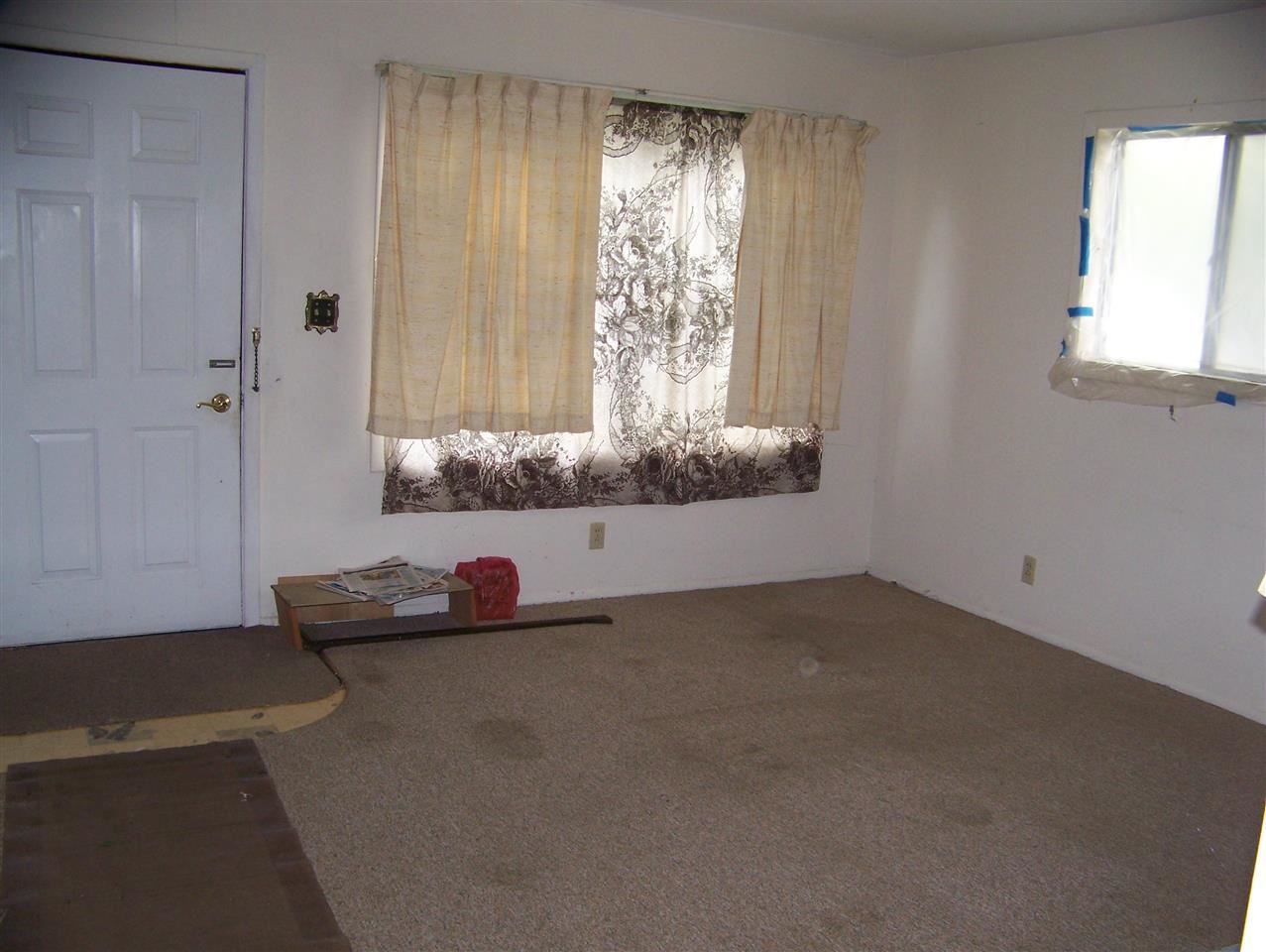 2116 W Spencer Ave, Marion, IN 46952 photo 7