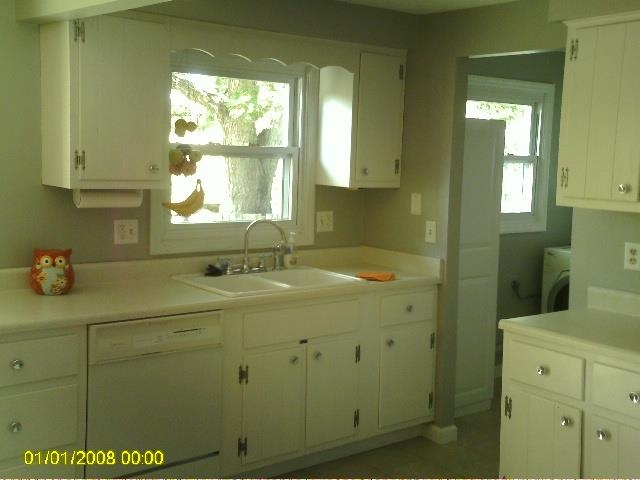 250 E Bragg Ave, Upland, IN 46989 photo 9