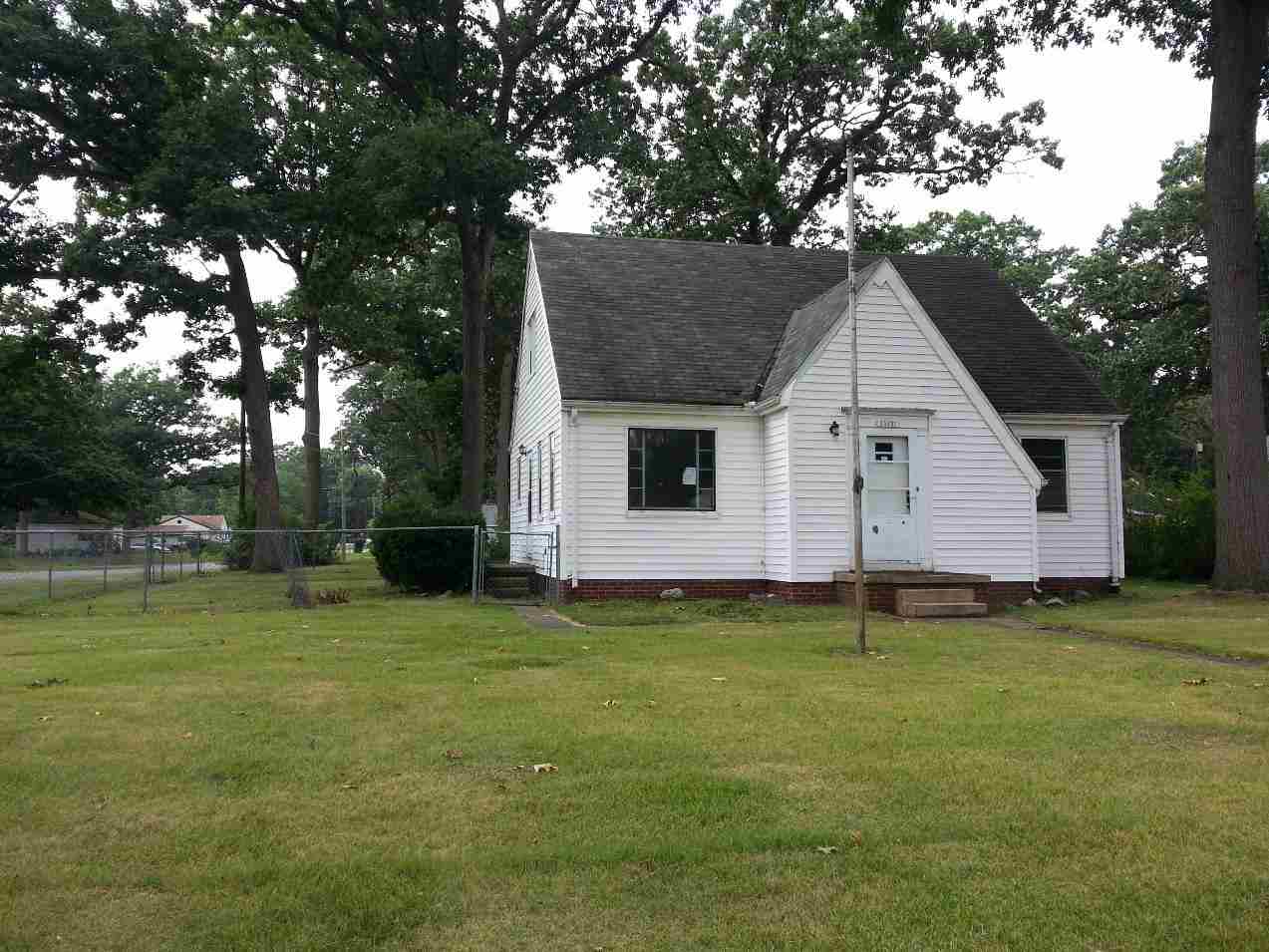 55237 Moss Rd, South Bend, IN 46628 photo 1