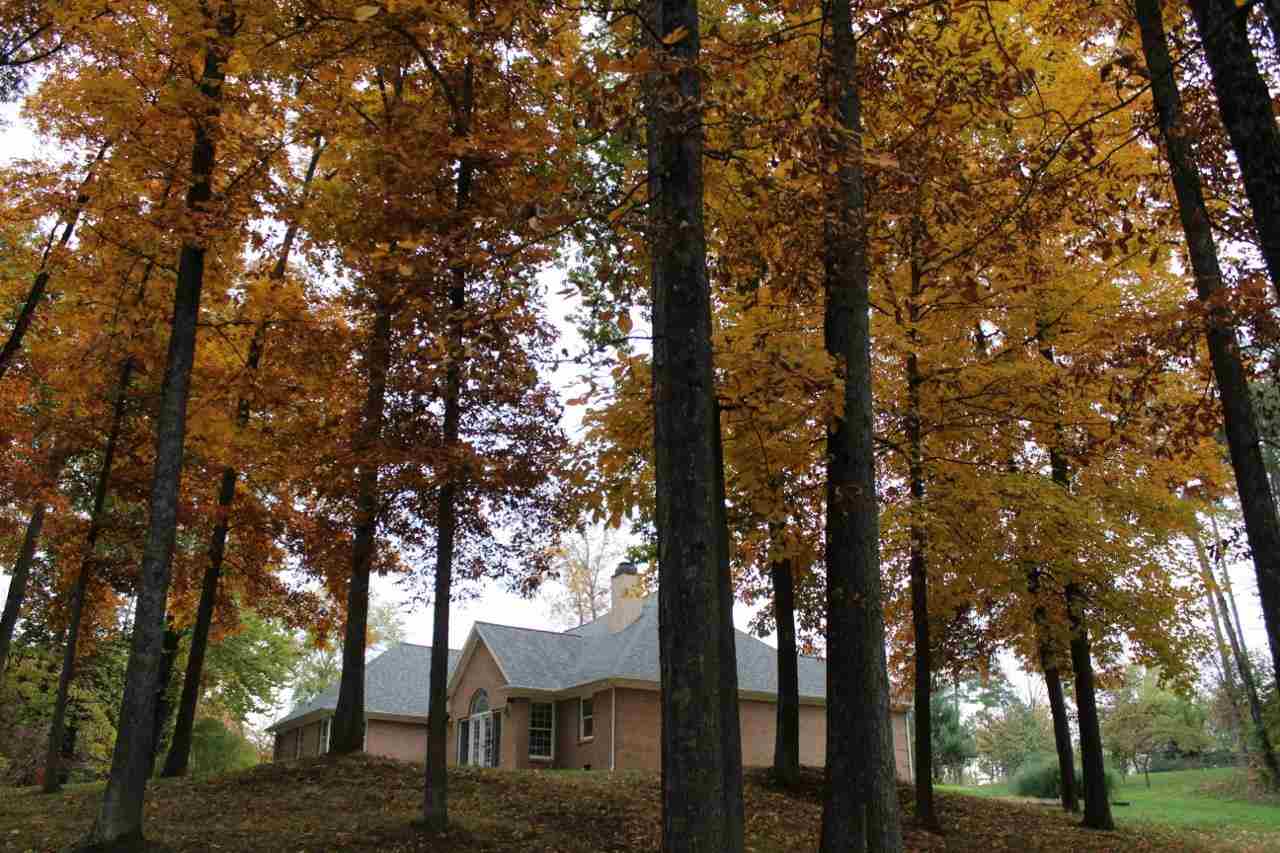 8301 Six School Rd, Evansville, IN 47720 photo 3