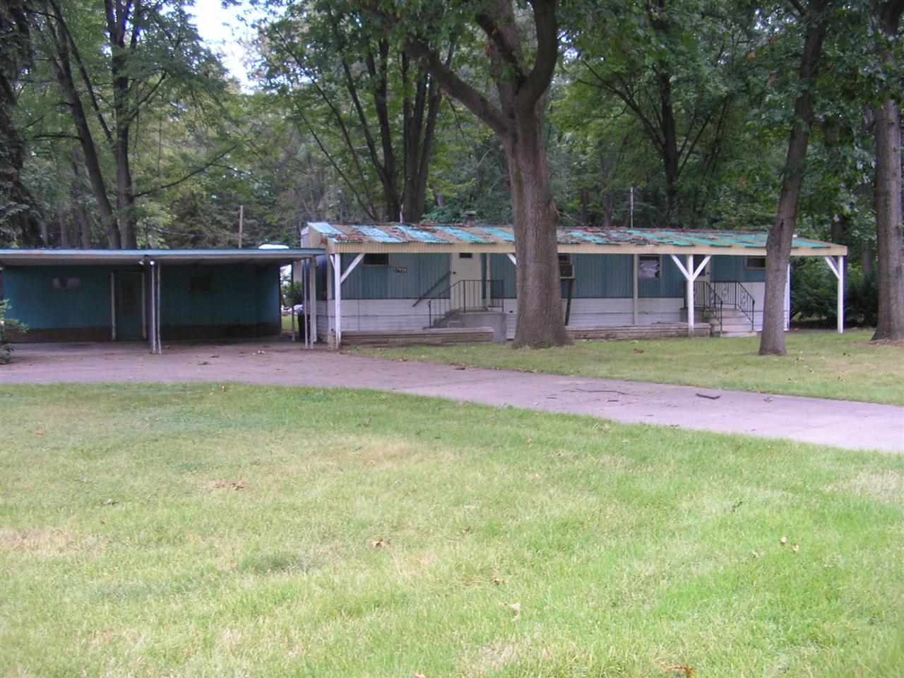 57958 County Road 105, Elkhart, IN 46517 photo 2