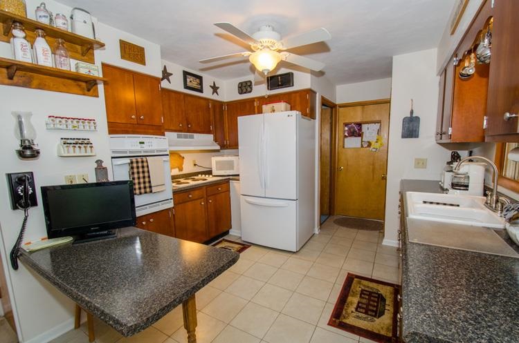 61929 Mayflower Rd, South Bend, IN 46614 photo 5