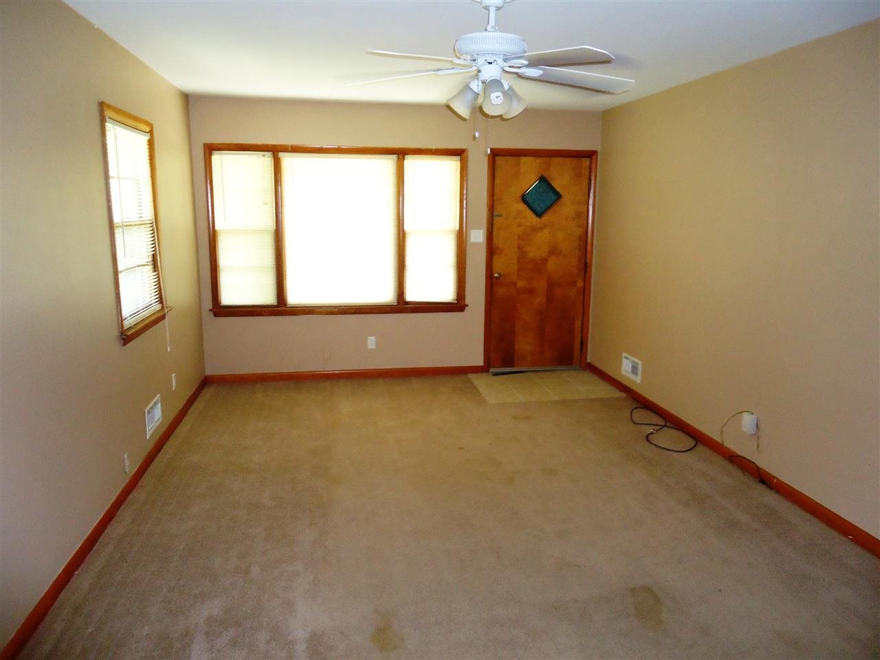 3207 Forest Ave, Evansville, IN 47712 photo 3