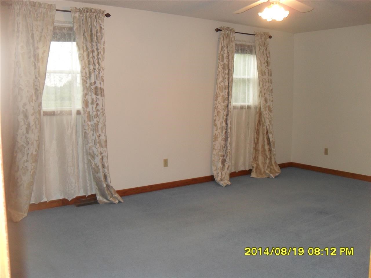 1088 N 400 W, Peru, IN 46970 photo 11