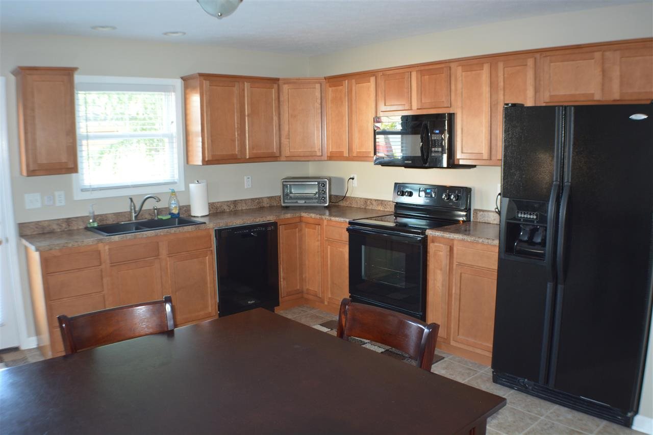 3349 Frances Ln, Kokomo, IN 46902 photo 6