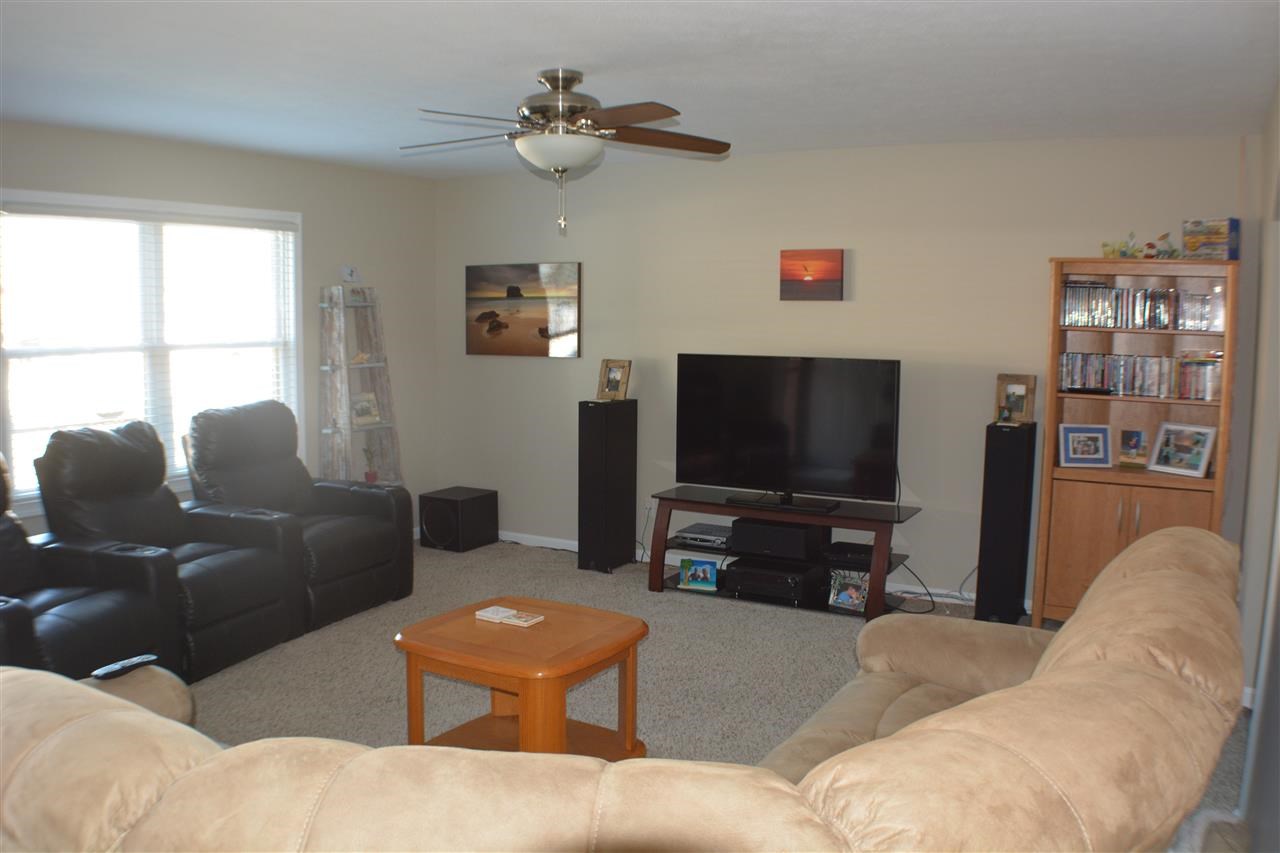 3349 Frances Ln, Kokomo, IN 46902 photo 2