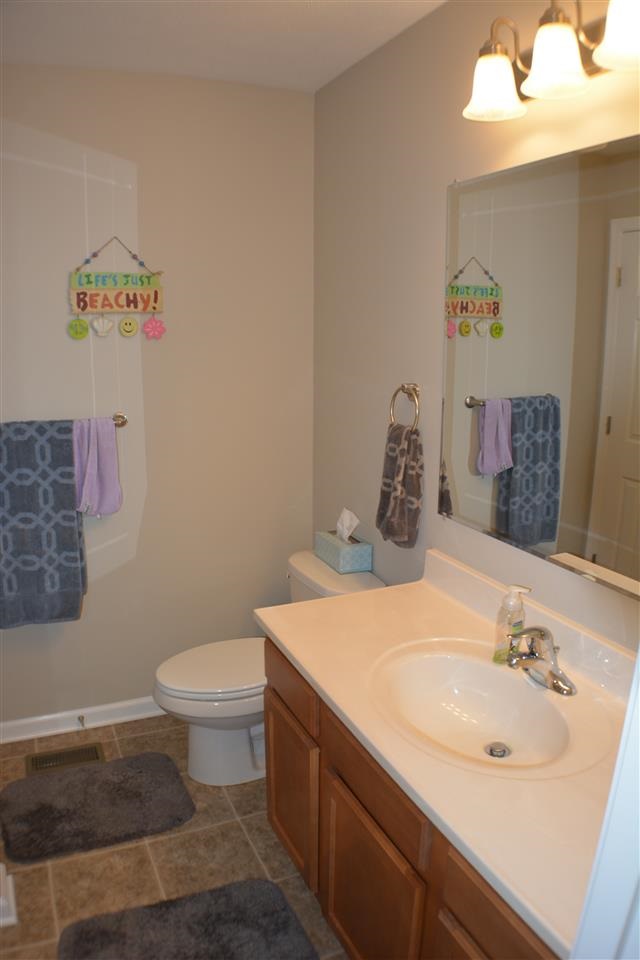 3349 Frances Ln, Kokomo, IN 46902 photo 11