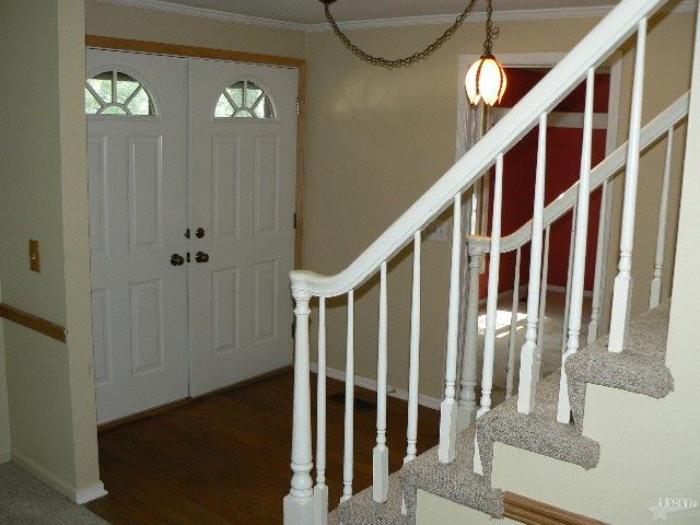7921 Argonia Dr, Fort Wayne, IN 46835 photo 2