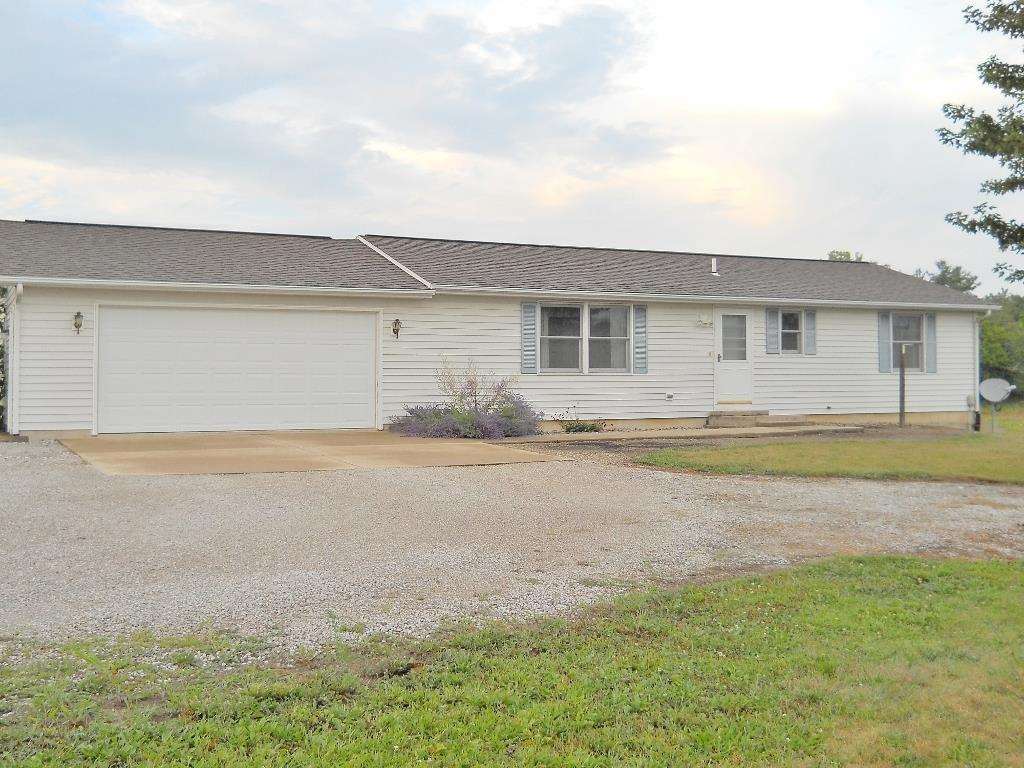 10899 E Swan Rd, Laotto, IN 46763 photo 7