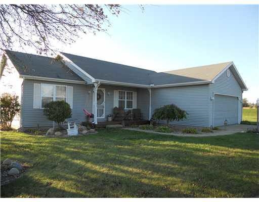 53795 W Pointe Blvd, South Bend, IN 46628 photo 1