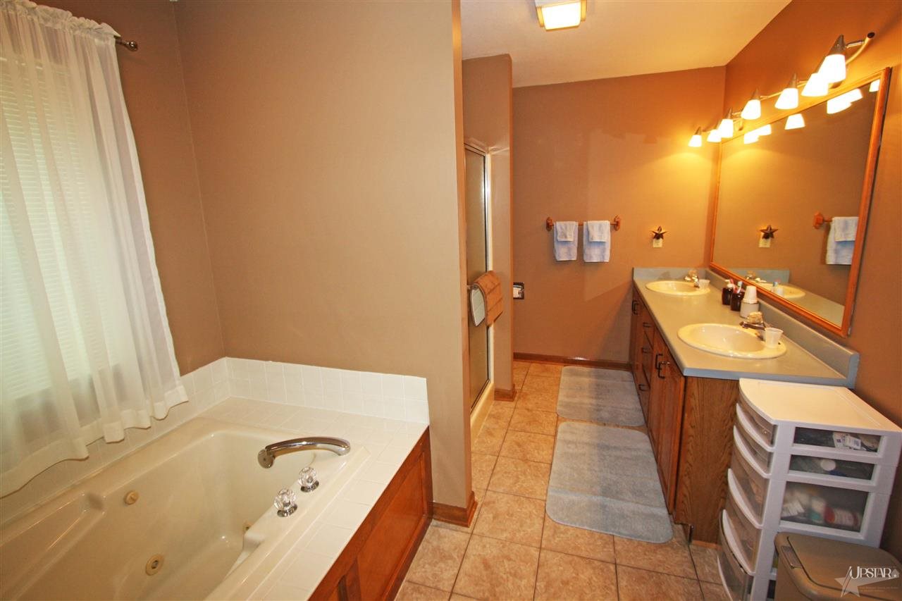 4213 S State Road 9, Columbia City, IN 46725 photo 12