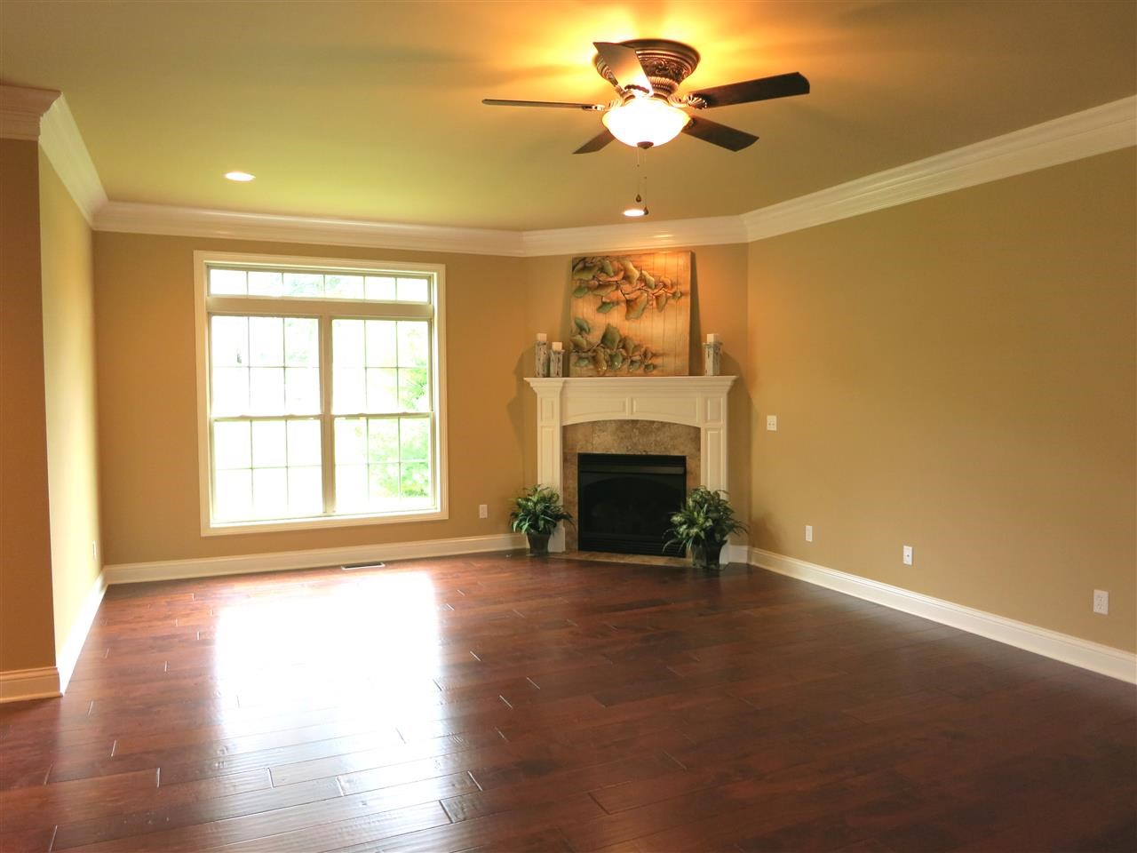 2313 Julianne Cir, Newburgh, IN 47630 photo 8