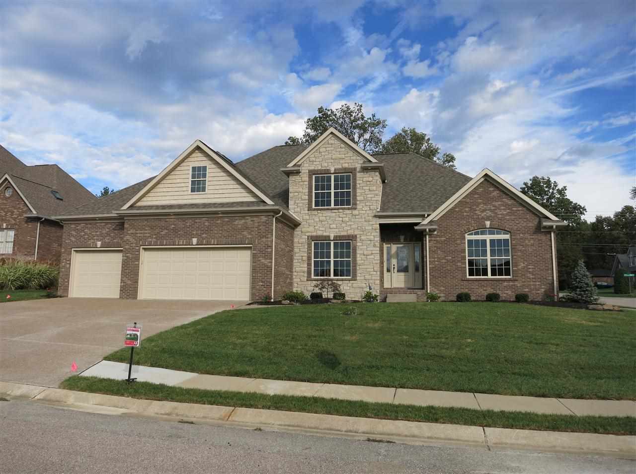 2313 Julianne Cir, Newburgh, IN 47630 photo 1