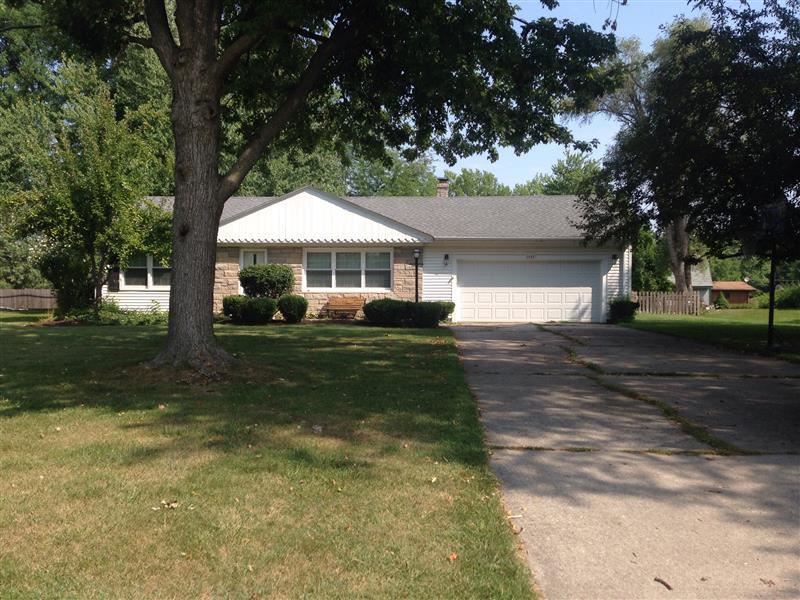 1645 Colony Dr, Fort Wayne, IN 46825 photo 1