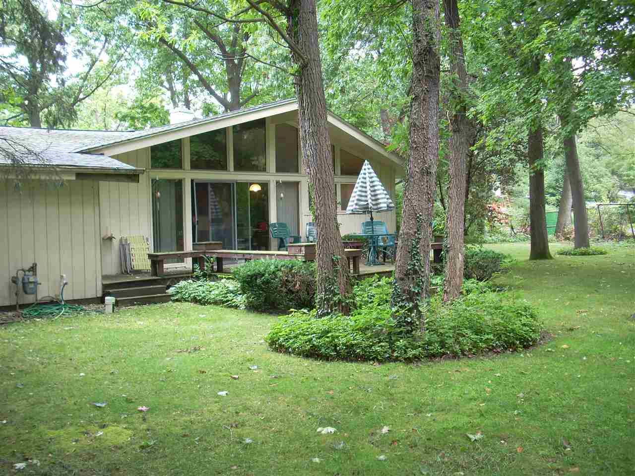 52726 Brookdale Dr, South Bend, IN 46637 photo 4