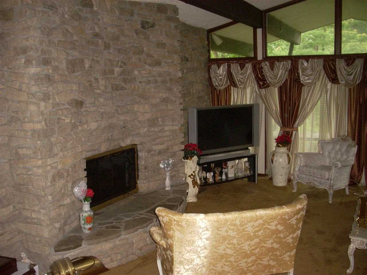 52726 Brookdale Dr, South Bend, IN 46637 photo 8