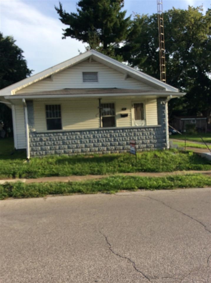 1505 Memorial Ave, Washington, IN 47501 photo 1