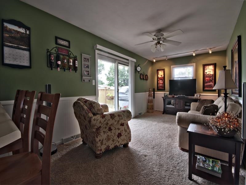 515 Sunset Ln, Middlebury, IN 46540 photo 12