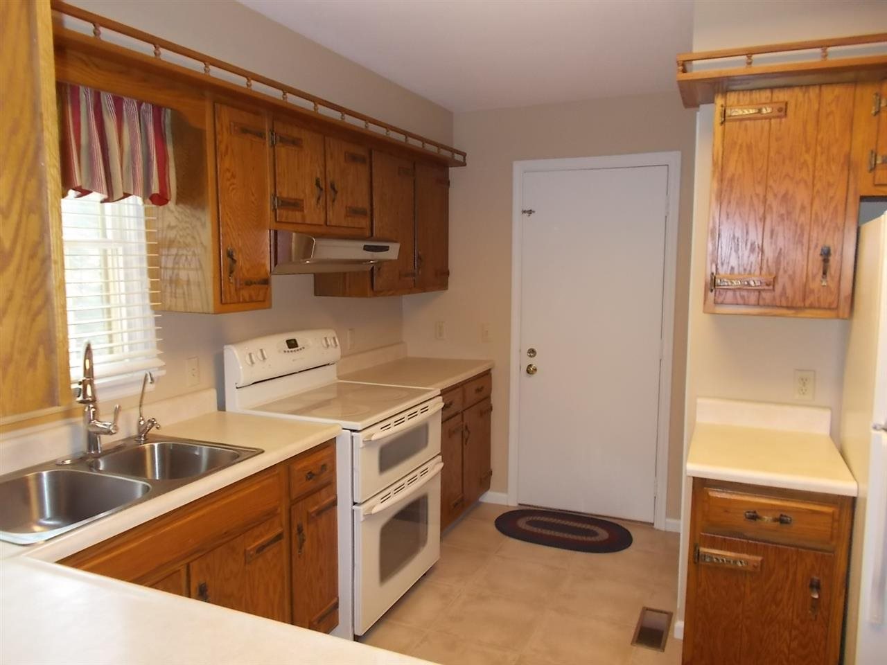 3740 N Bass Dr, Marion, IN 46952 photo 6