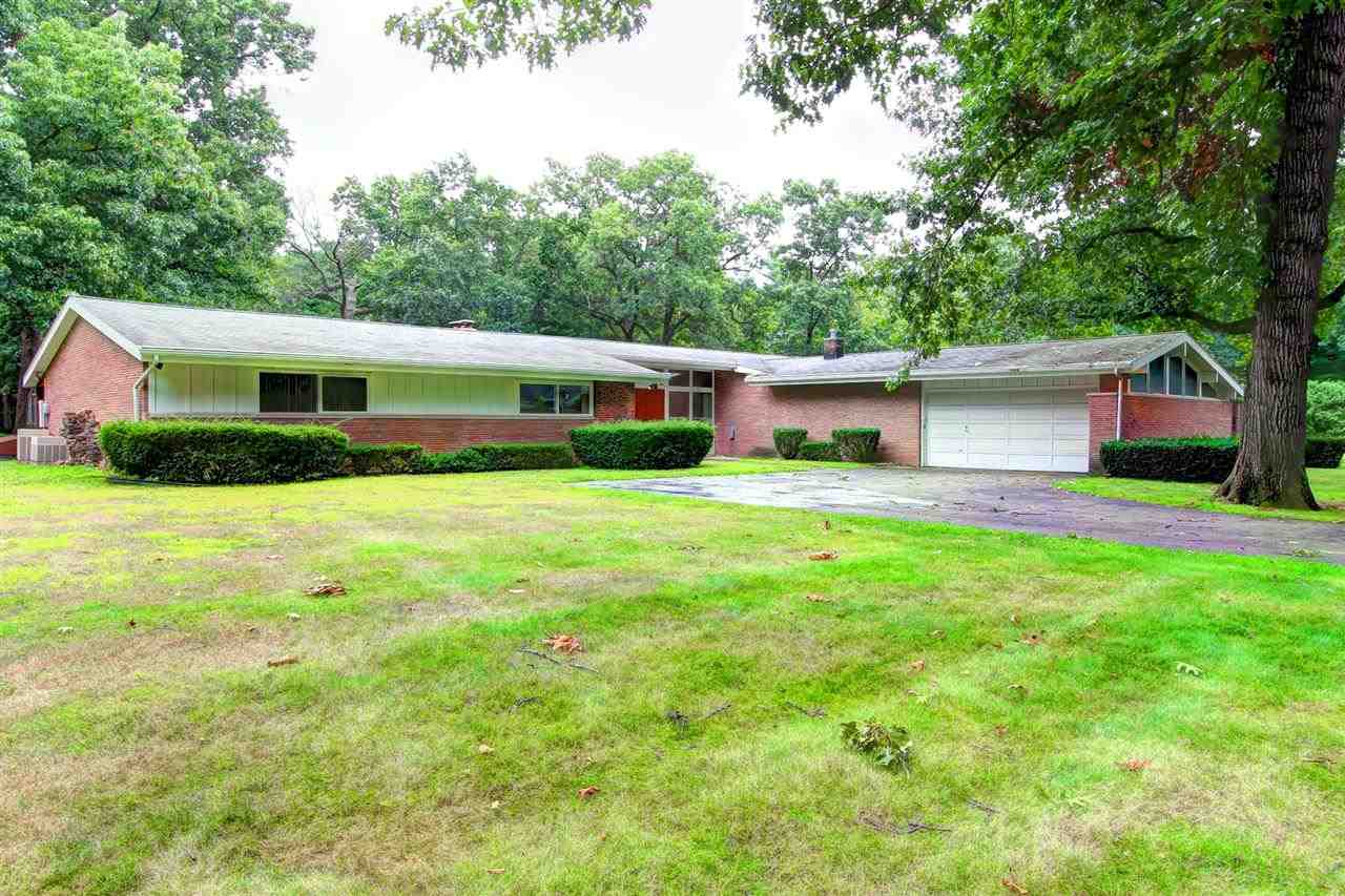 124 Parmley Dr, Goshen, IN 46528 photo 1