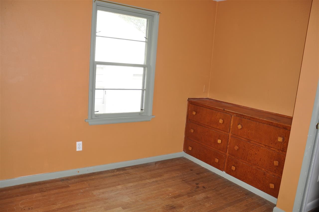 419 E Dodds St, Bloomington, IN 47401 photo 8