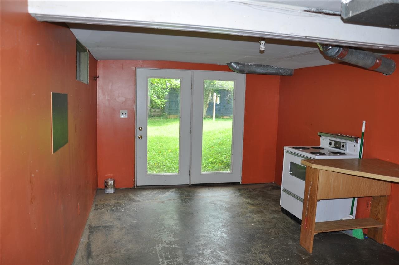419 E Dodds St, Bloomington, IN 47401 photo 12
