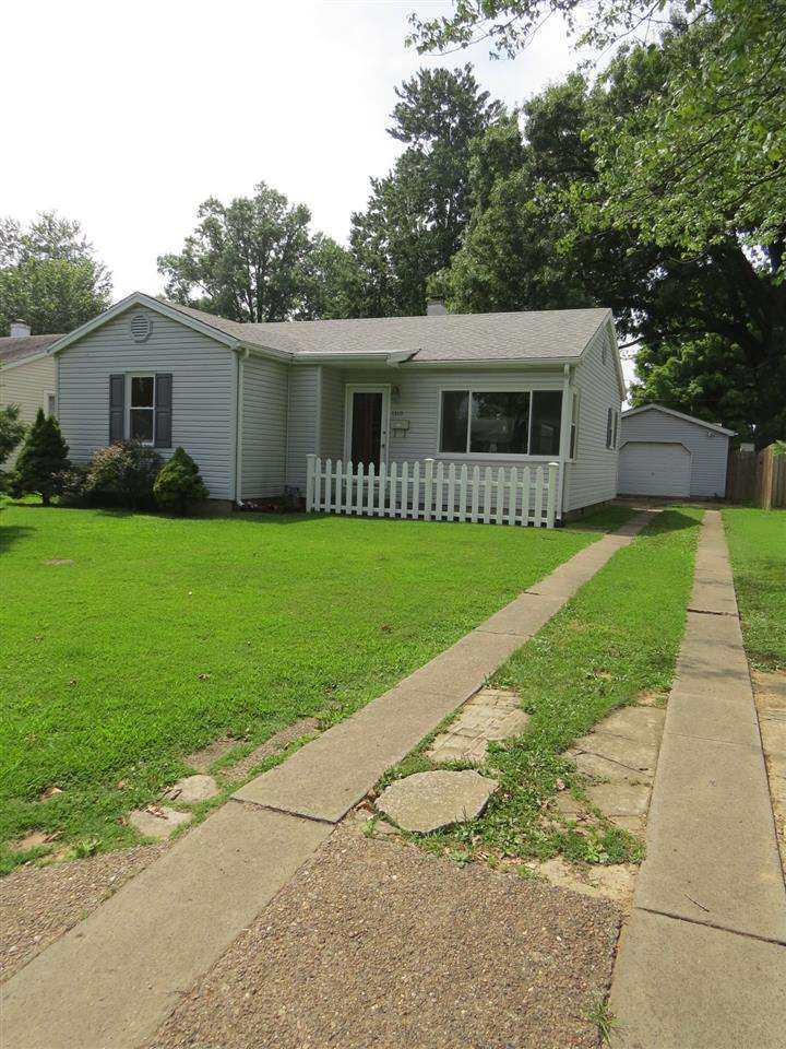 1319 S Saint James Blvd, Evansville, IN 47714 photo 17