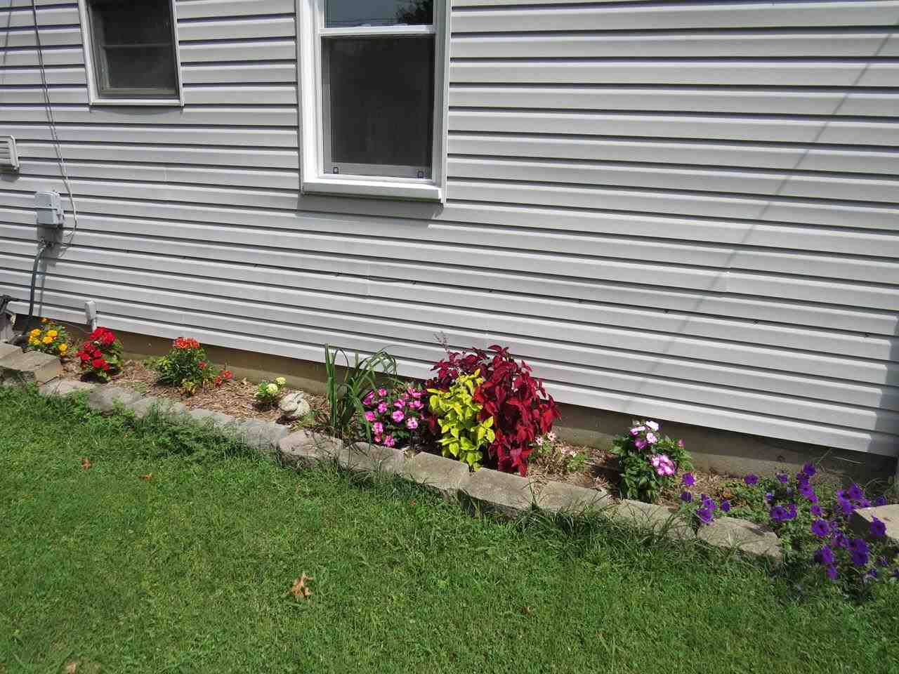 1319 S Saint James Blvd, Evansville, IN 47714 photo 10
