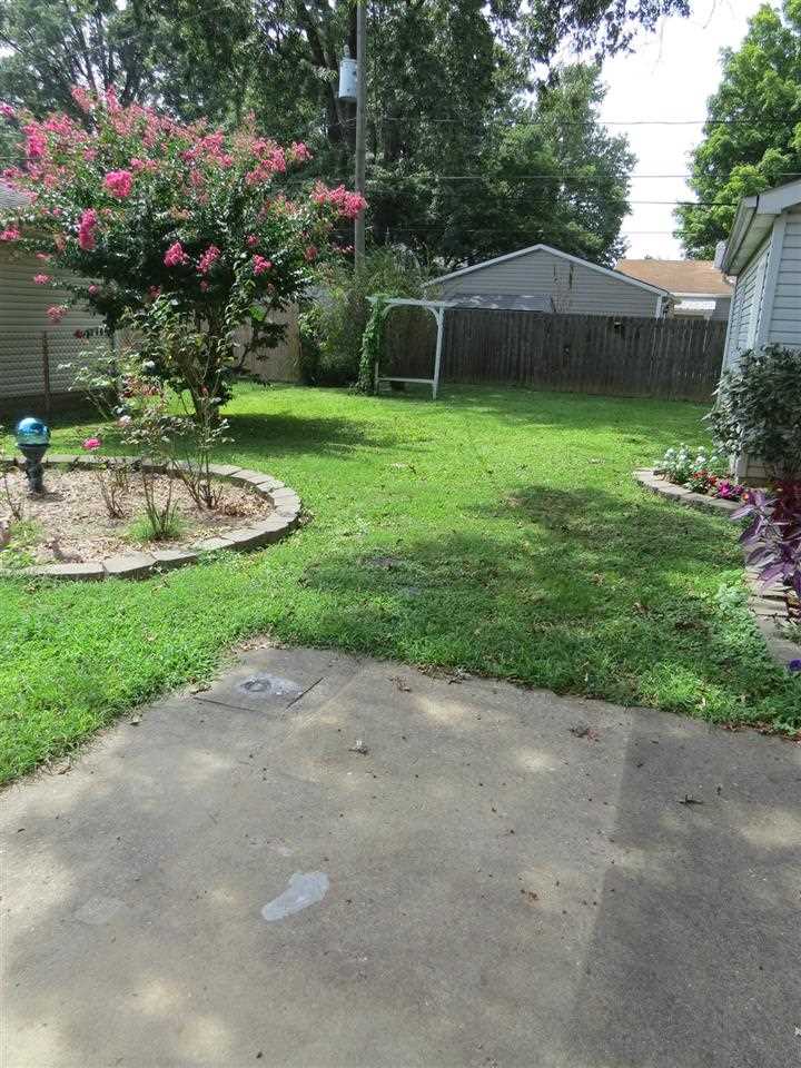 1319 S Saint James Blvd, Evansville, IN 47714 photo 15