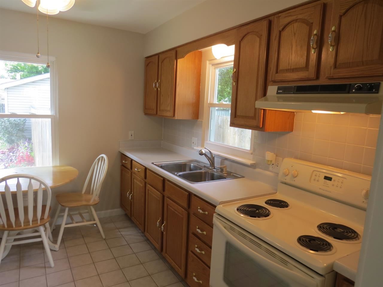 1319 S Saint James Blvd, Evansville, IN 47714 photo 4