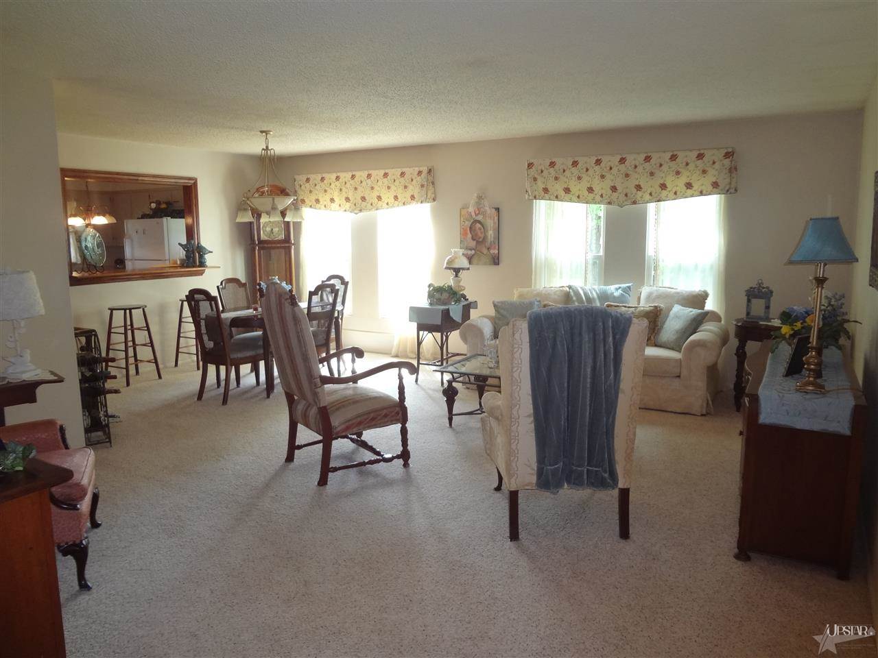 7030 Strawberry Dr, Fort Wayne, IN 46825 photo 4
