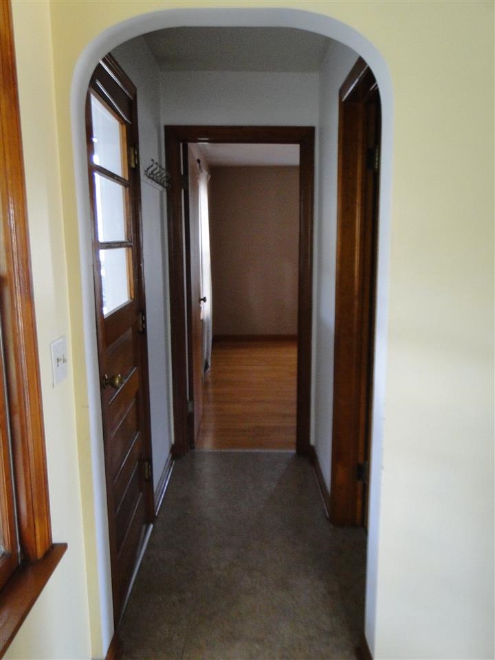 203 N West St, Haubstadt, IN 47639 photo 11