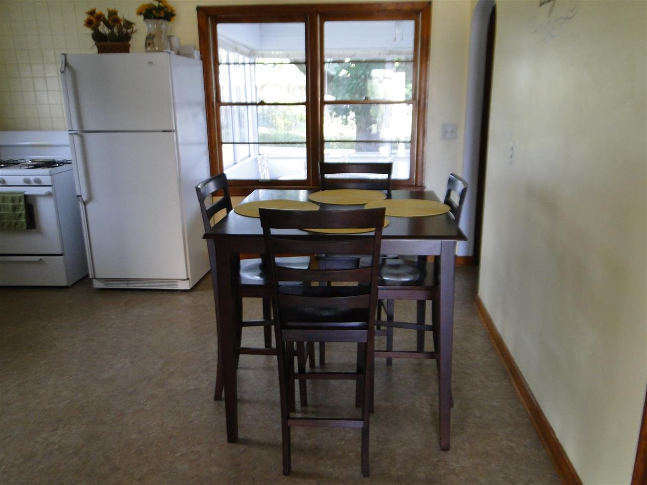 203 N West St, Haubstadt, IN 47639 photo 8